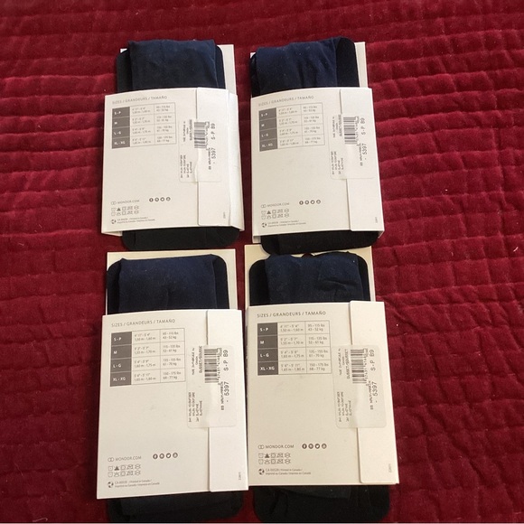 4-pack lot, NWT, Women's Navy Blue Tights / Nylons size small, Mondor - Picture 2 of 5